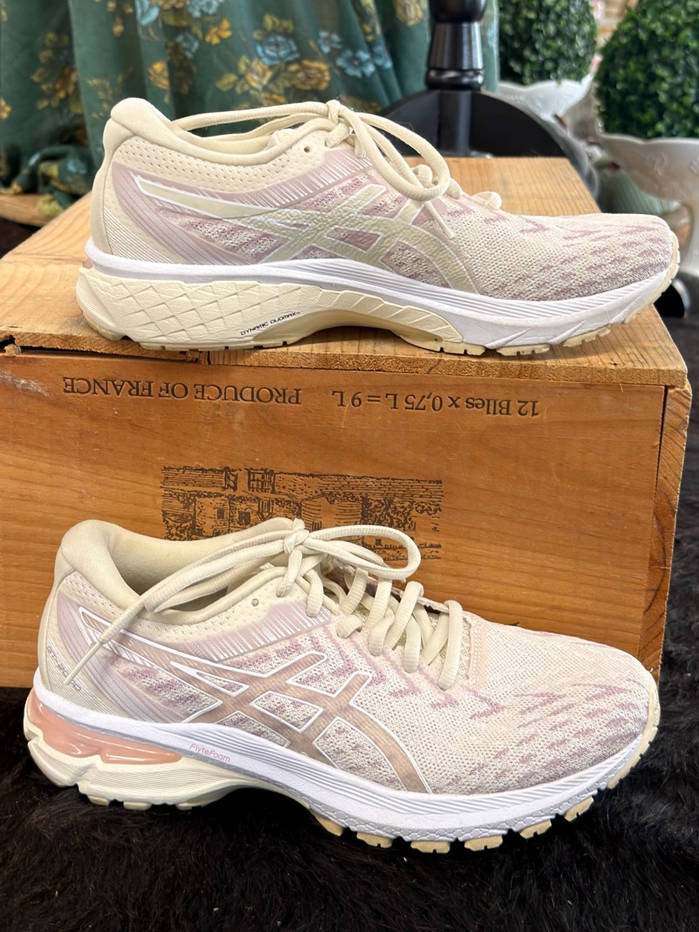 Asics GT 2000 Flytefoam Women's Light Pink and Cream Running Shoes
